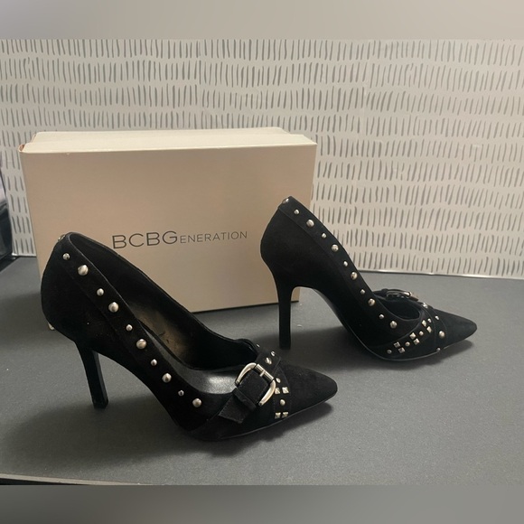 BCBG Generation -  Black Suede Studded Leather Stiletto Women’s Heels Size 7.5 - Picture 5 of 8